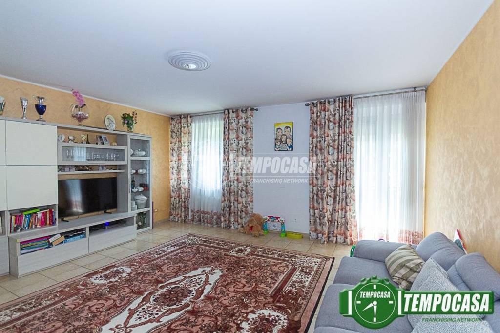 appartamento in vendita a Verona in zona Saval