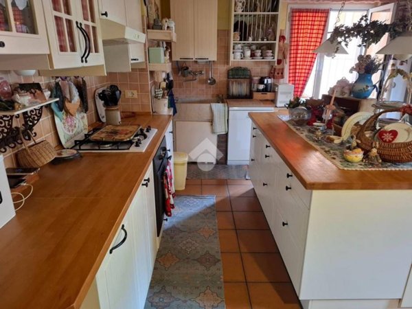 appartamento in vendita a Verona in zona Golosine