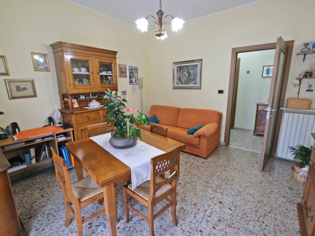 appartamento in vendita a Verona in zona Santa Lucia