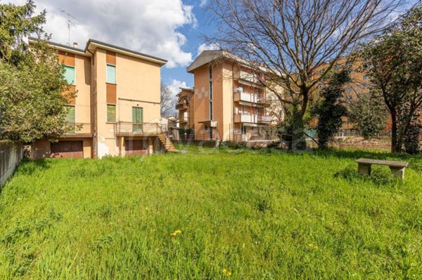 casa indipendente in vendita a Verona