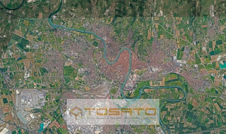 terreno edificabile in vendita a Verona in zona Cittadella