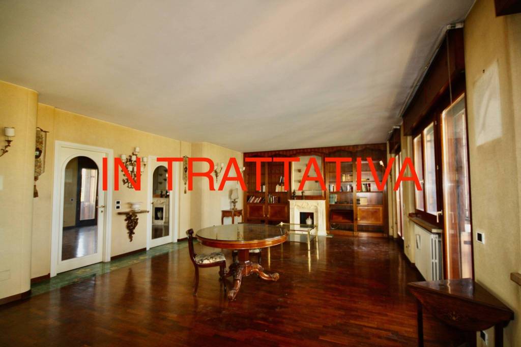 appartamento in vendita a Verona in zona Saval