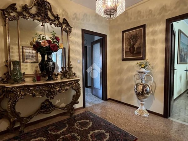 appartamento in vendita a Verona in zona San Massimo all'Adige