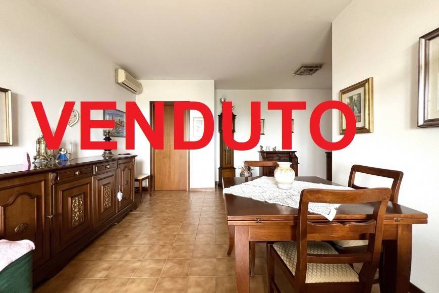 appartamento in vendita a Verona in zona Musicisti / Santa Croce