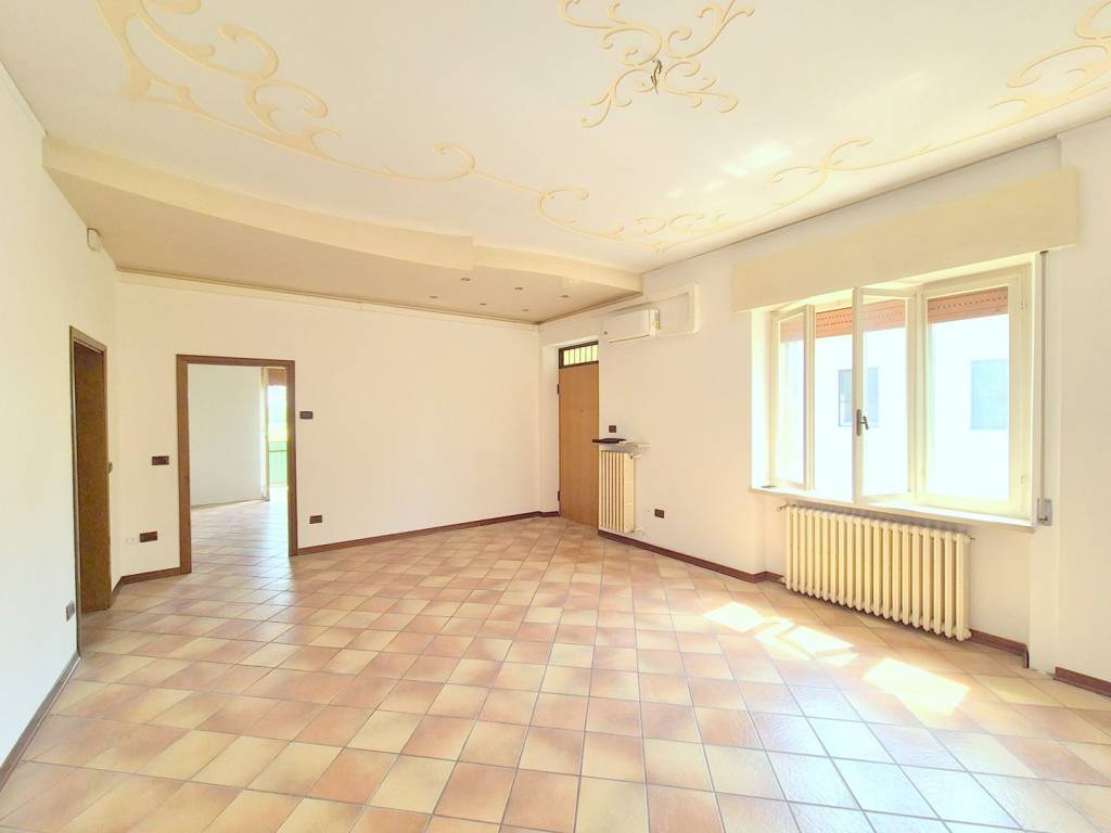 appartamento in vendita a Verona in zona Santa Lucia