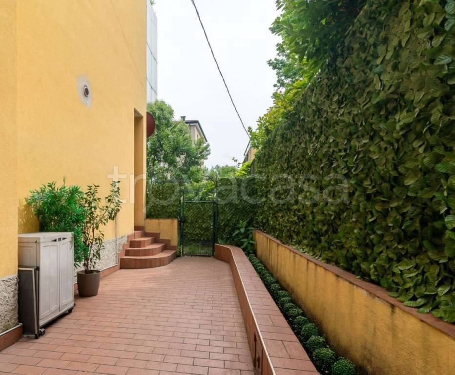 appartamento in vendita a Verona in zona Borgo Milano