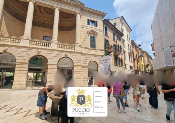 appartamento in vendita a Verona in zona Centro Storico