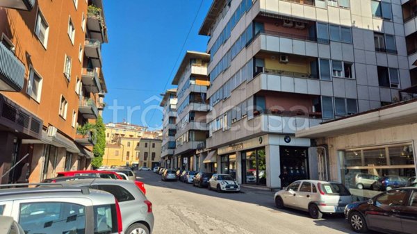 appartamento in vendita a Verona in zona Borgo Venezia / Borgo Trieste