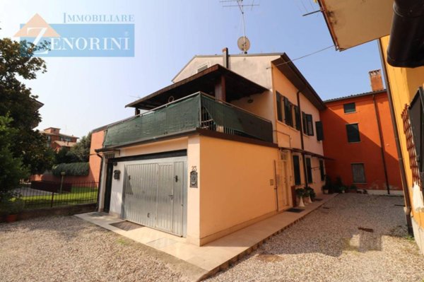 appartamento in vendita a Verona in zona Santa Lucia