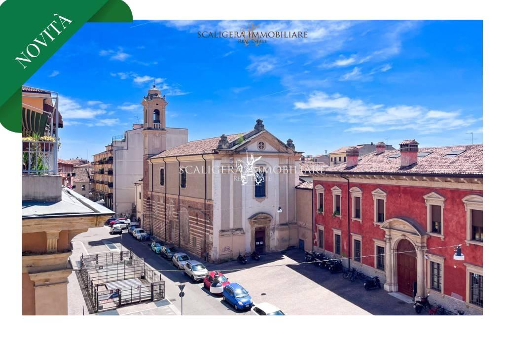 appartamento in vendita a Verona in zona Centro Storico