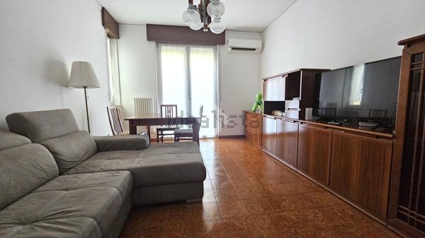 appartamento in vendita a Verona in zona Borgo Roma