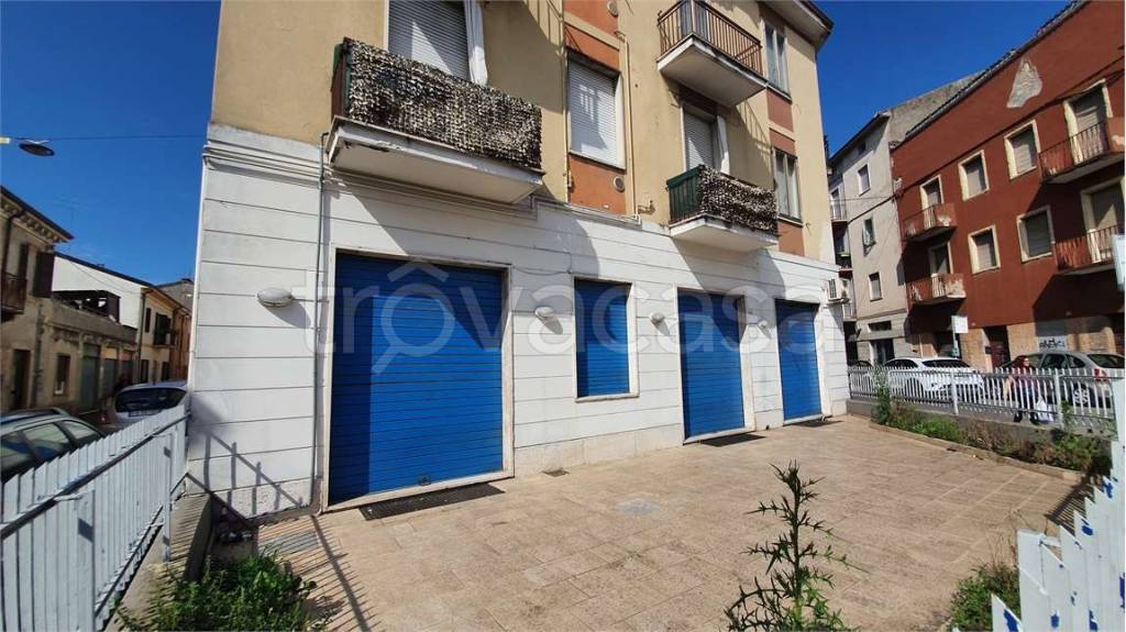 negozio in vendita a Verona in zona San Pancrazio