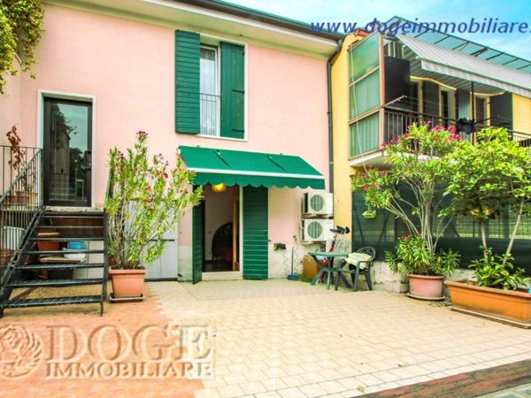 appartamento in vendita a Verona in zona Borgo Roma