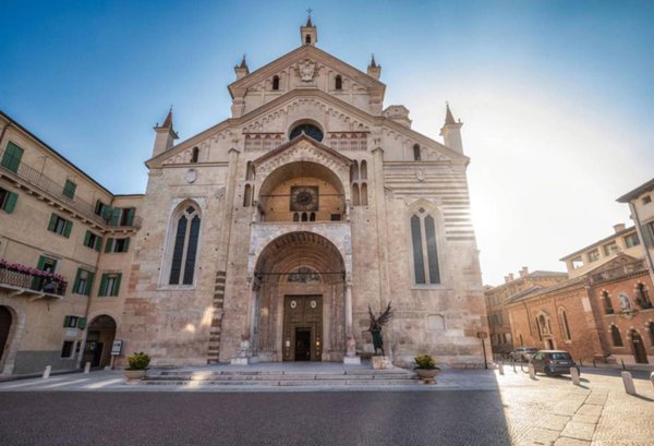 appartamento in vendita a Verona in zona Centro Storico