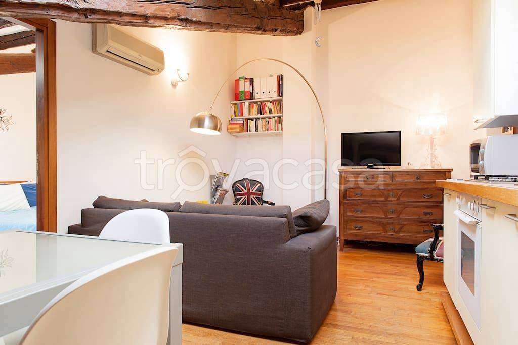 appartamento in vendita a Verona in zona San Zeno