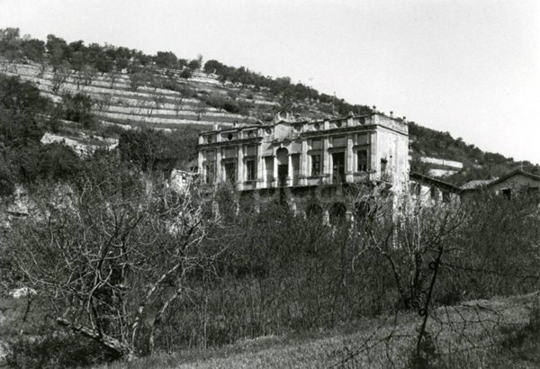 terreno edificabile in vendita a Verona in zona Valdonega
