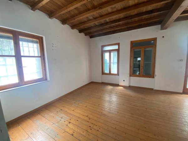 appartamento in vendita a Verona in zona Veronetta