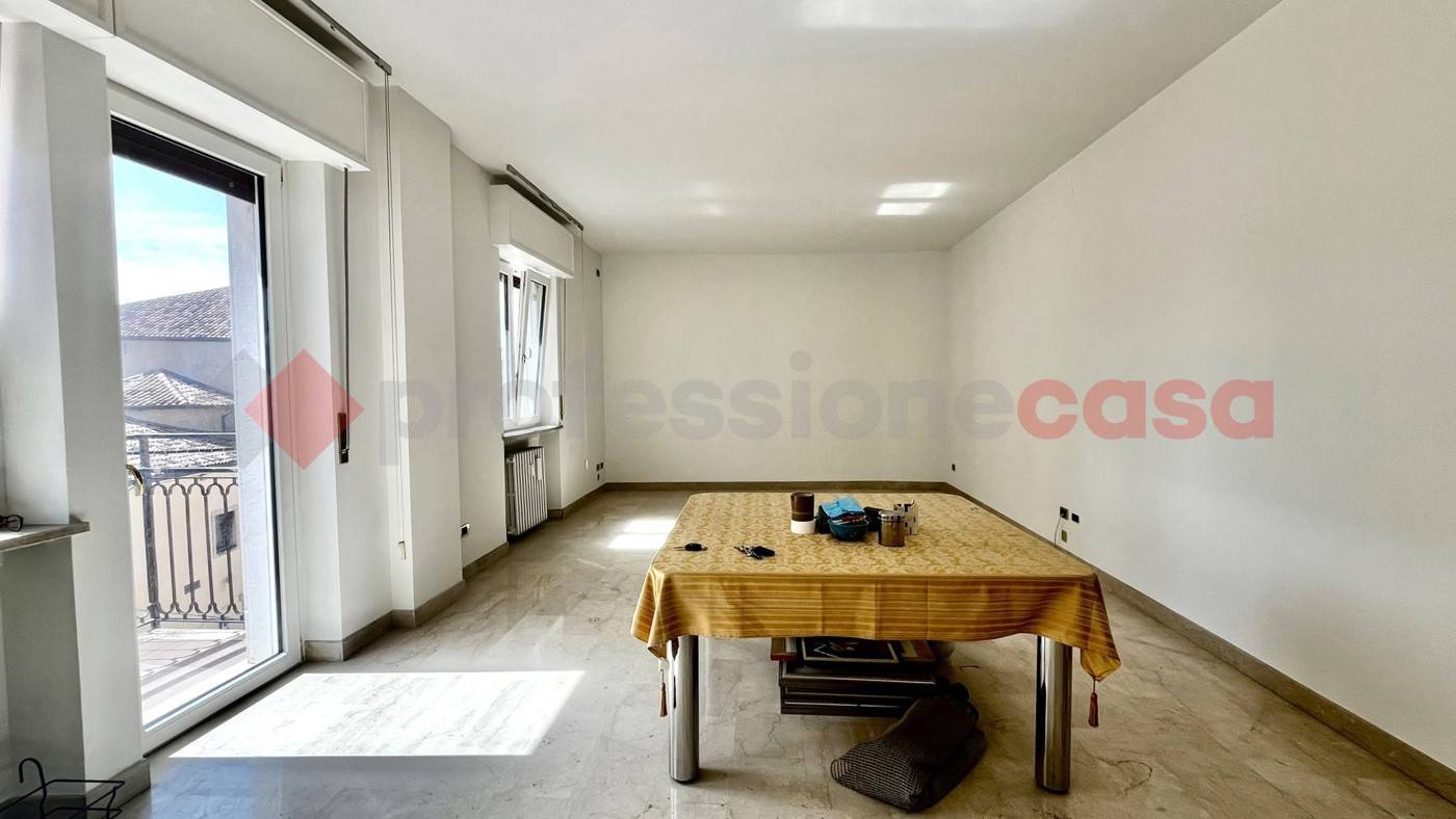 appartamento in vendita a Verona in zona Centro Storico