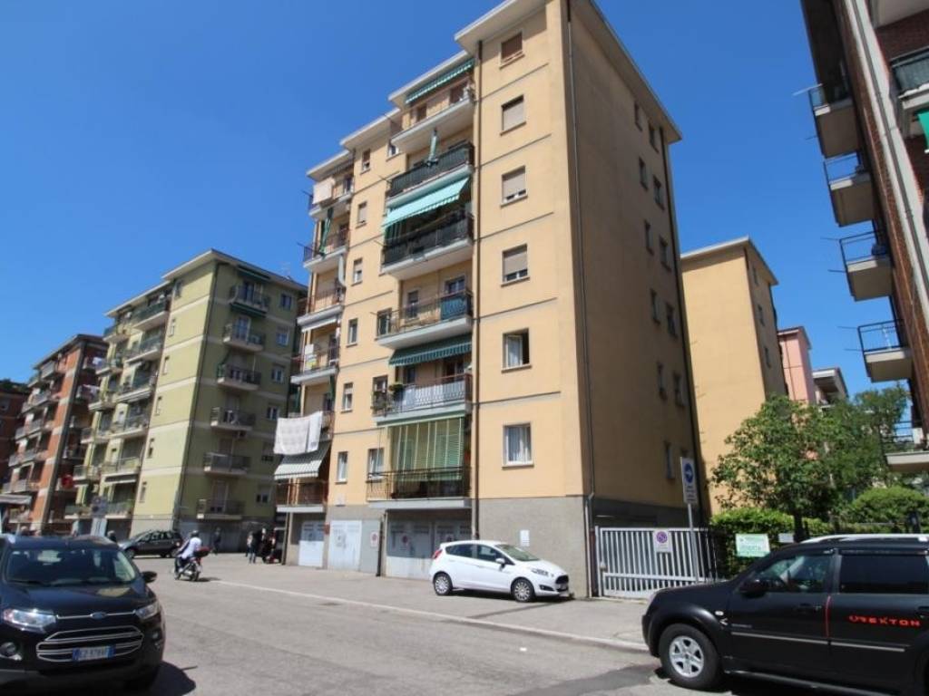 appartamento in vendita a Verona in zona Santa Lucia