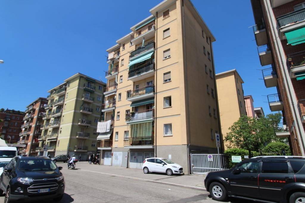 appartamento in vendita a Verona in zona Santa Lucia
