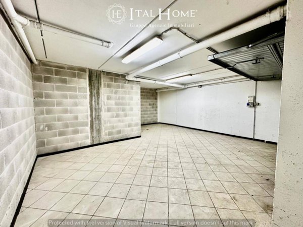 locale di sgombero in vendita a Verona in zona Borgo Roma