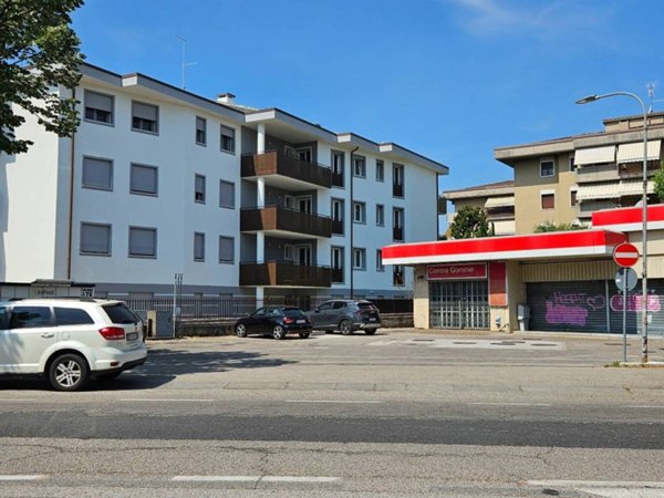 appartamento in vendita a Verona in zona Borgo Roma