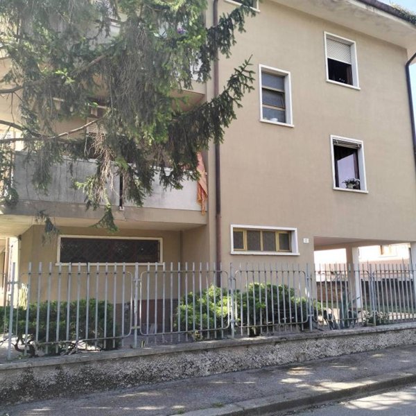 appartamento in vendita a Verona in zona San Massimo all'Adige