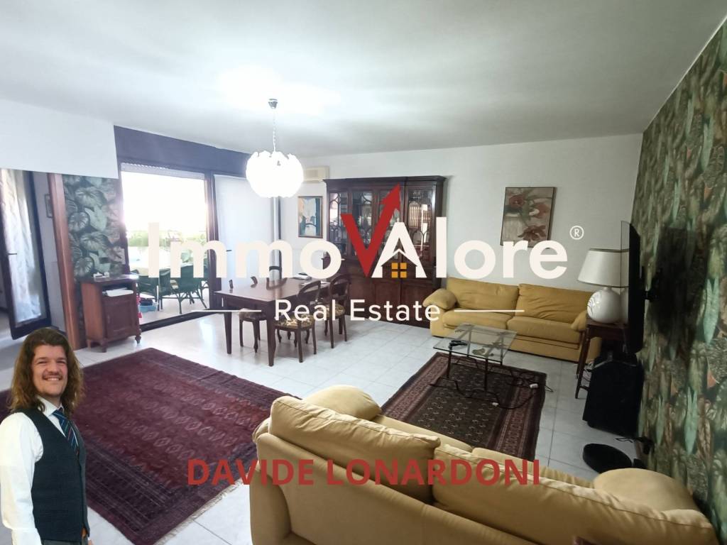appartamento in vendita a Verona in zona Saval