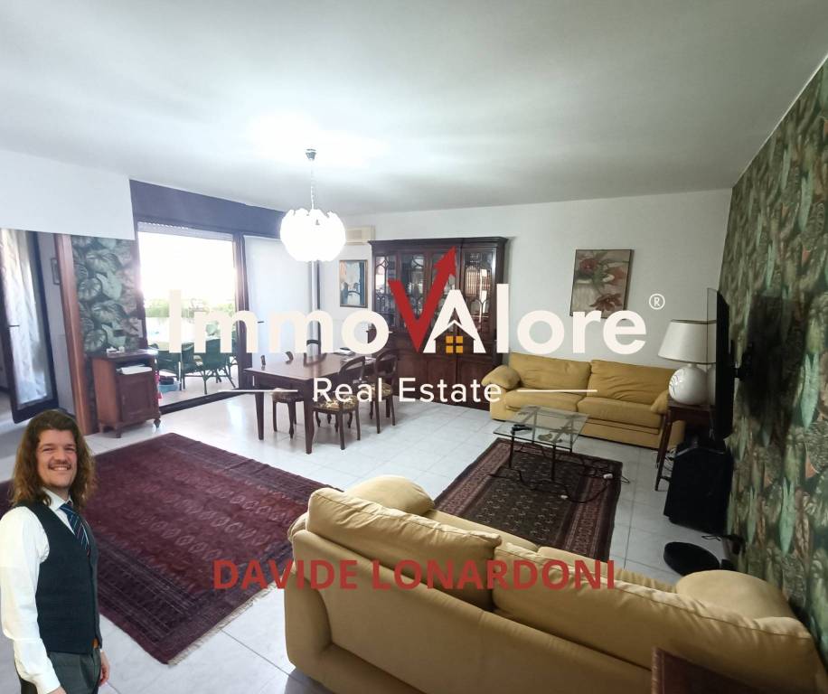 appartamento in vendita a Verona in zona Saval