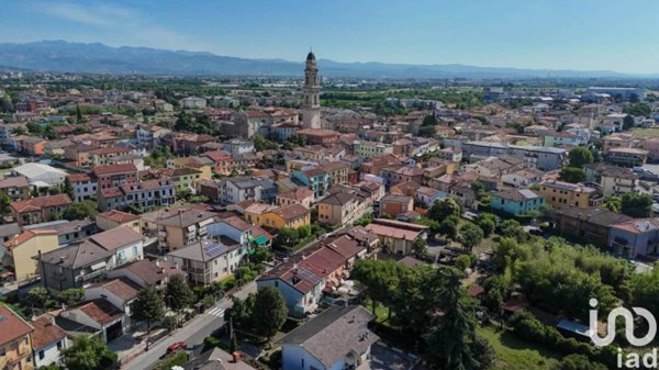 appartamento in vendita a Verona in zona Cadidavid