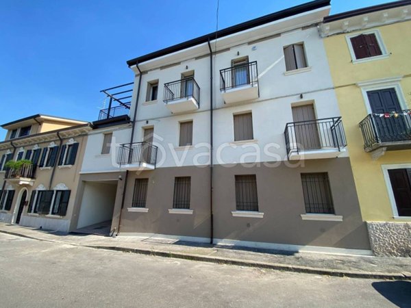 appartamento in vendita a Verona in zona San Massimo all'Adige