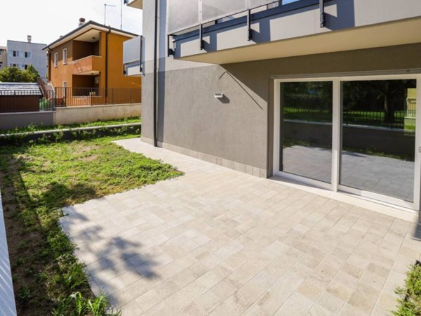 appartamento in vendita a Verona in zona Porto Crencano