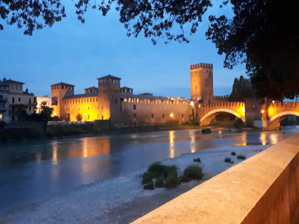 appartamento in vendita a Verona