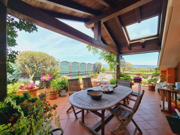 appartamento in vendita a Verona in zona Borgo Roma