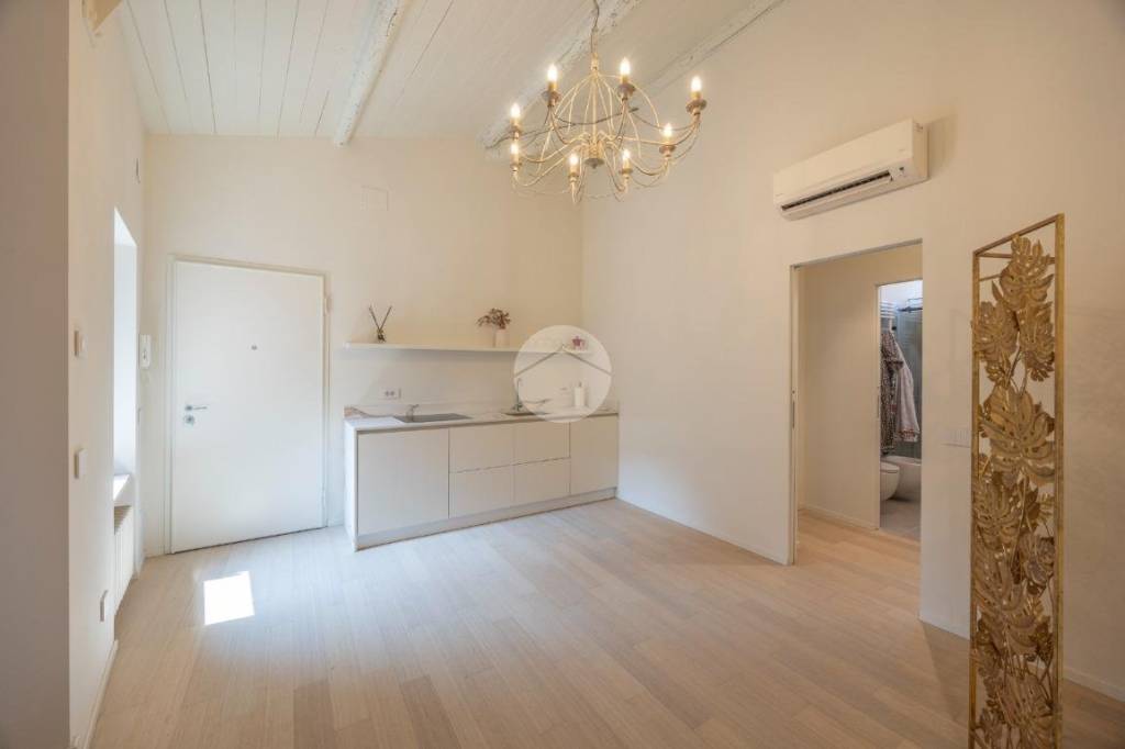 appartamento in vendita a Verona in zona Centro Storico
