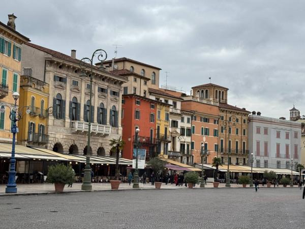 casa indipendente in vendita a Verona in zona Cittadella
