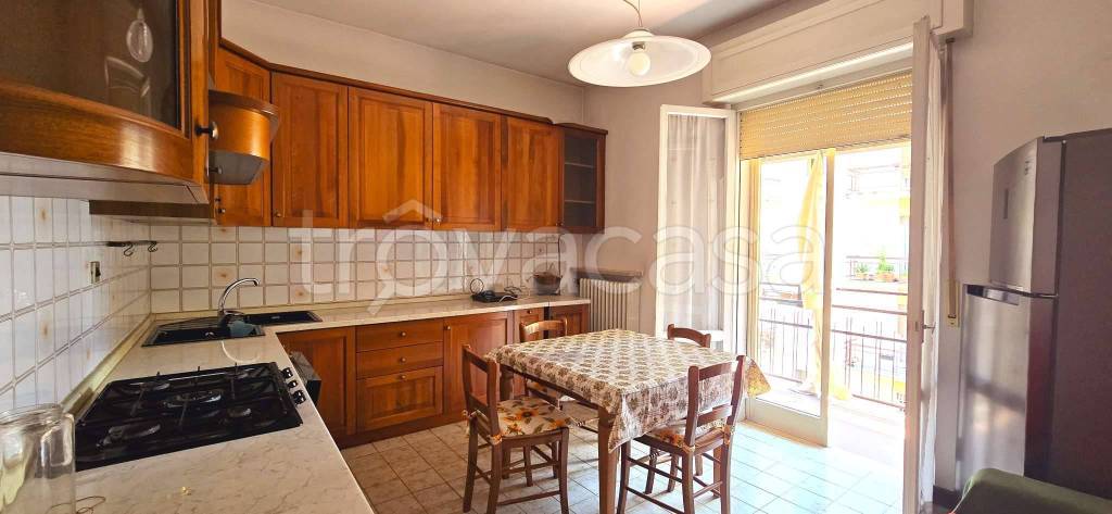 appartamento in vendita a Verona in zona Saval