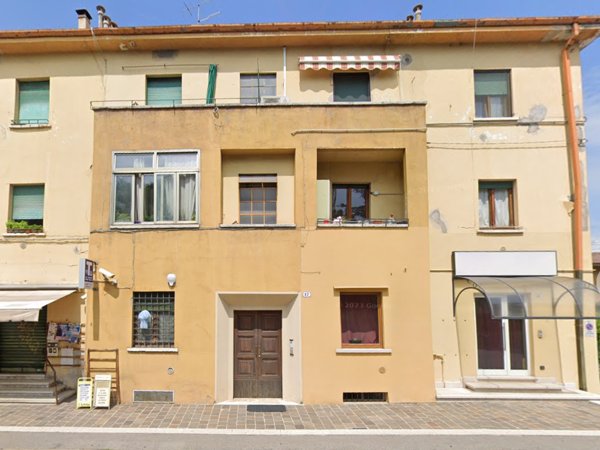 appartamento in vendita a Verona in zona Musicisti / Santa Croce