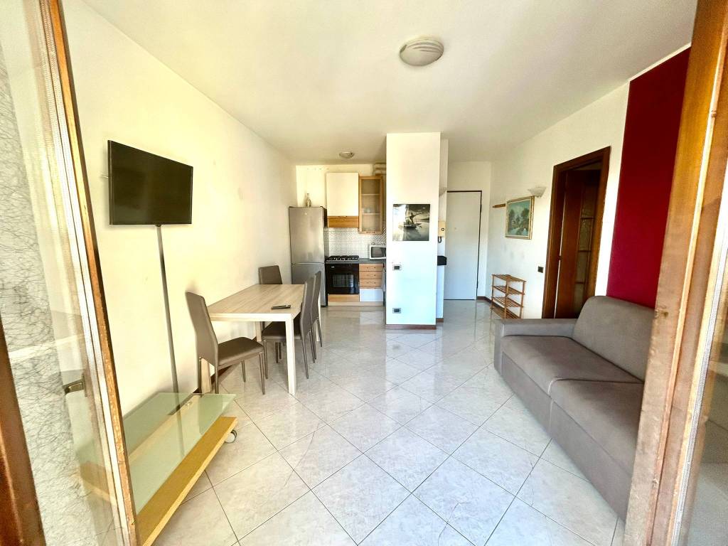 appartamento in vendita a Verona in zona Borgo Roma