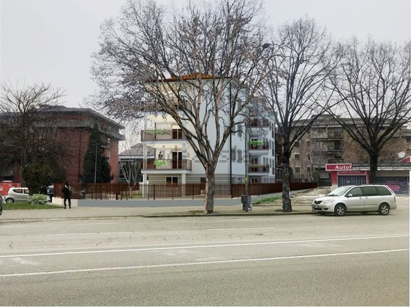 appartamento in vendita a Verona in zona Borgo Roma