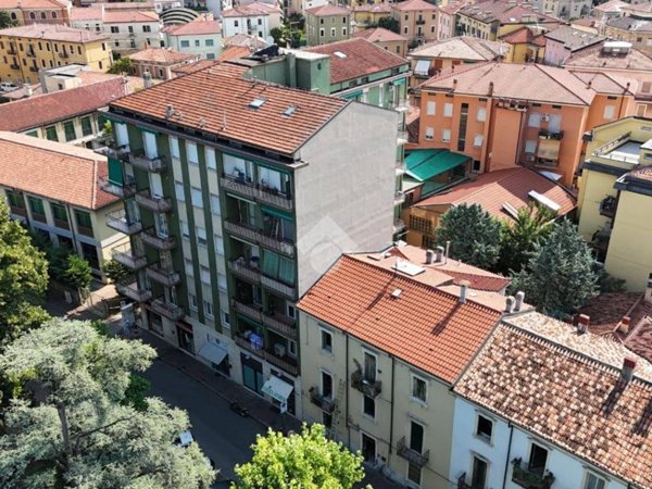 appartamento in vendita a Verona in zona Borgo Venezia / Borgo Trieste