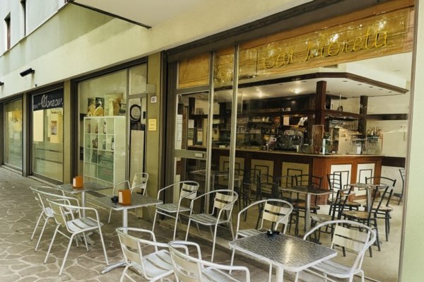 negozio in vendita a Verona in zona Centro Storico