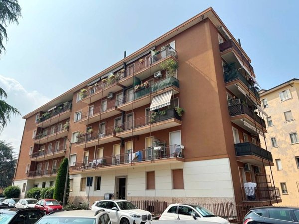appartamento in vendita a Verona in zona Porto Crencano