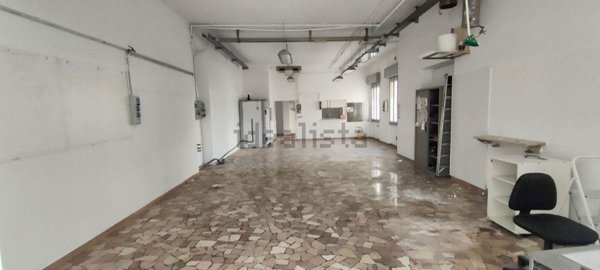 locale di sgombero in vendita a Verona in zona Borgo Venezia / Borgo Trieste