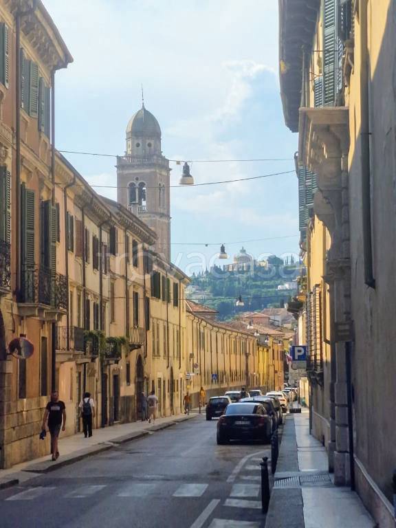 appartamento in vendita a Verona in zona Veronetta