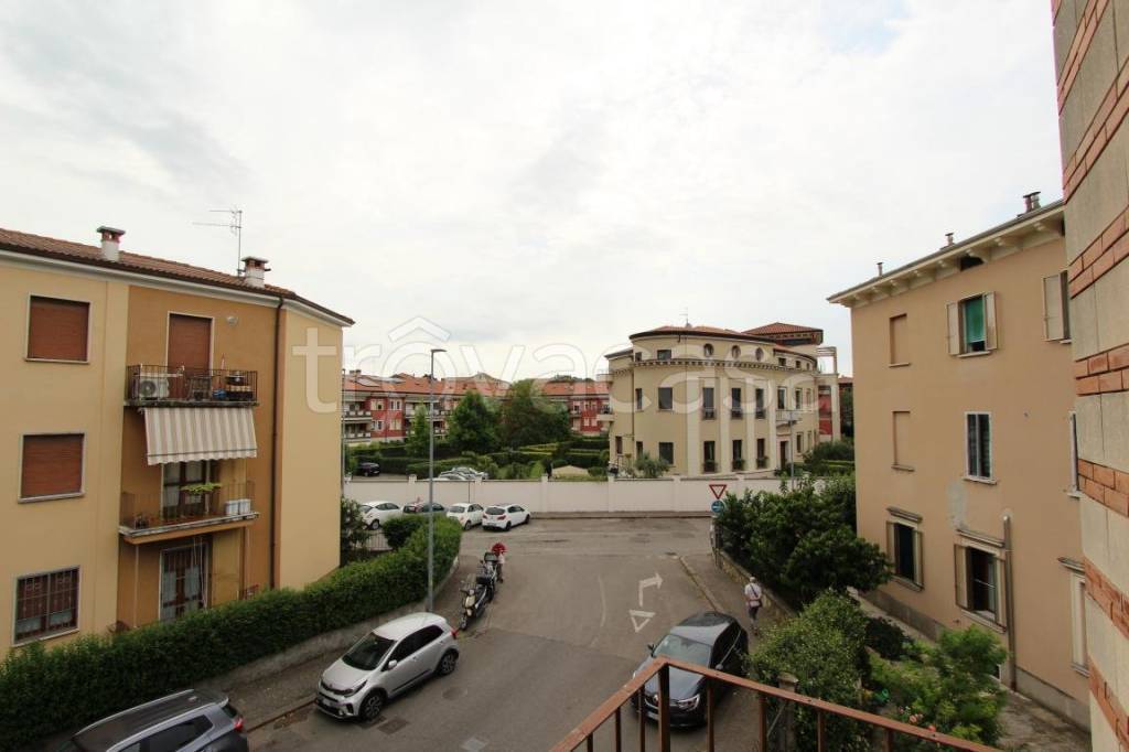 appartamento in vendita a Verona in zona Borgo Venezia / Borgo Trieste