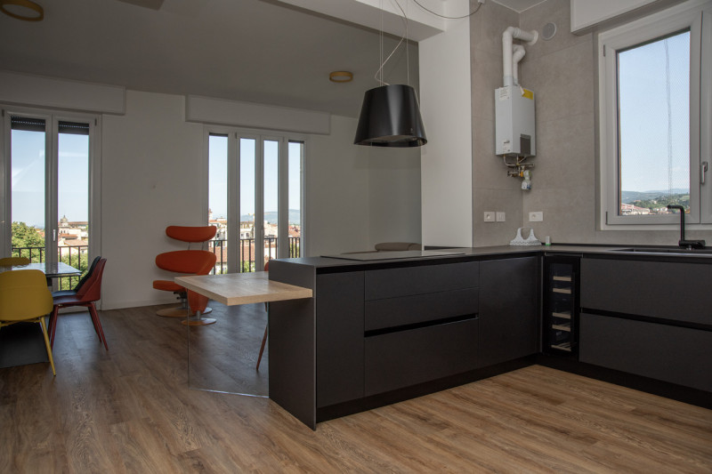 appartamento in vendita a Verona in zona Centro Storico