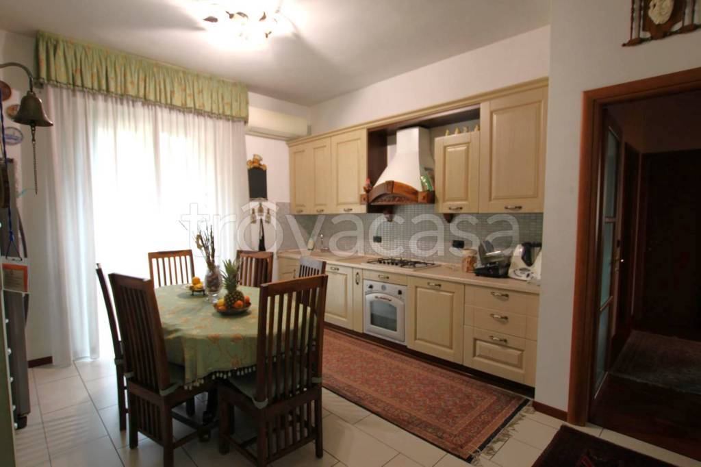 appartamento in vendita a Verona in zona Borgo Venezia / Borgo Trieste