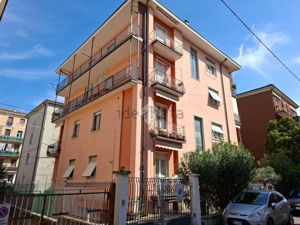 appartamento in vendita a Verona in zona Golosine
