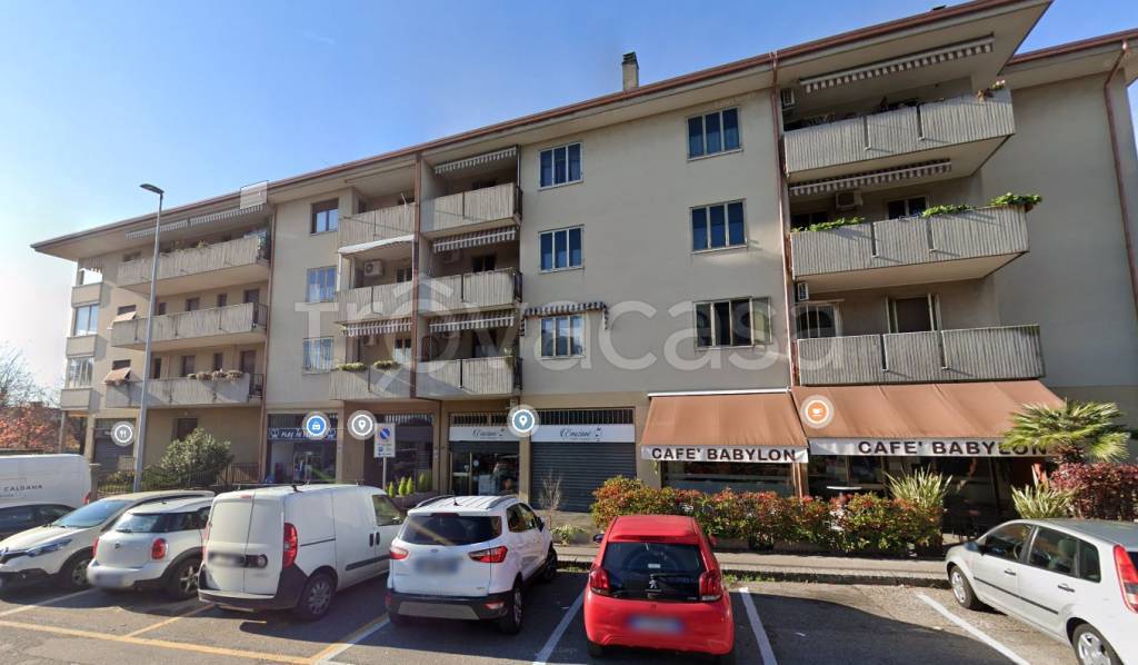 negozio in vendita a Verona in zona Borgo Milano